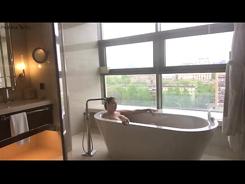 ❤️ Babe yang luar biasa ghairah jerking off dia di dalam bilik air Video lucah pada ms.milfnut-net.ru ❌️